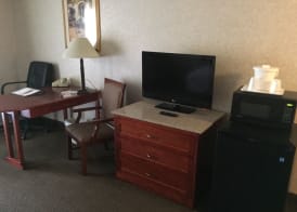 Quality Inn & Suites Albuquerque Midtown - University Area 4