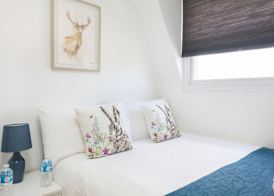 Euston Modern Apartments 5