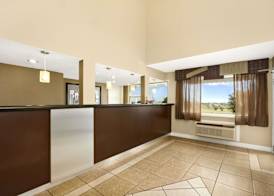 Super 8 by Wyndham Fort Worth TX 2