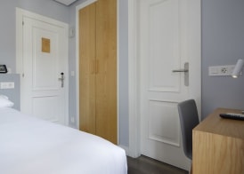 Hotel Avenida 4