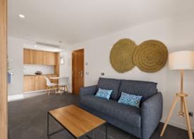 Bahia Suites Camp de Mar 5