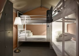 Urban Camper Hostel & Bar 4
