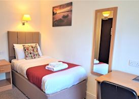 Richmond Hotel 3