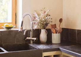 Le Galinier Lourmarin, a Beaumier Guesthouse 4