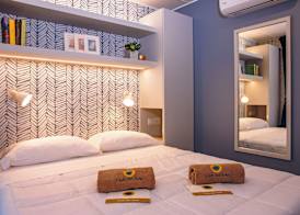 Club del Sole Stork Family Collection 4