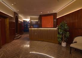 The Iroquois Times Square, a Small Luxury Hotel 2
