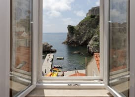 Eddie's Sea View Rooms Old Town 4