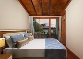 Dogan Hotel 5