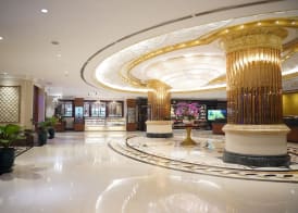 Windsor Plaza Hotel 3