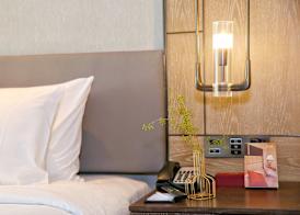 Guangzhou Dong Fang Hotel 5