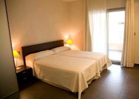 Archybal Apartamentos Turísticos y Suites 2