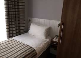 Carlton Hotel 5