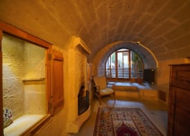Maya Cave Hotel 3
