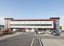 Travelodge Llanelli Central 4