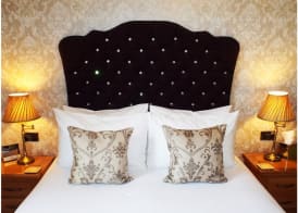 Tyndale Boutique B&B - Adults Only 3