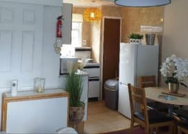 2 Bed Chalet Sleeps 5 - Pets Parking Near Beach 4