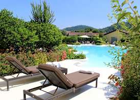 Joia Hotel & Luxury Apartments RTA 4