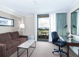 Sandman Signature Vancouver Airport Hotel & Resort 5