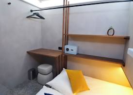 The Hyve Capsule hostel Amsterdam 3