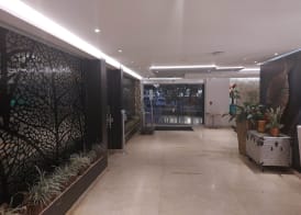 Washington Plaza 2