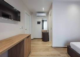Sea La Vie Suites 4