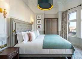 RÌGH Residences - George Street 5