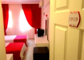 Destina Hotel 5