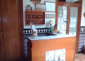 Hostal Comercio 3