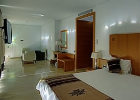 Suites Hotel Mohammed V 4