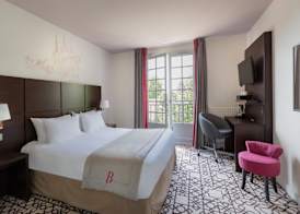 Best Western Blanche de Castille Dourdan 4