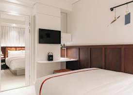 Ruby Stella Hotel London by IHG 4