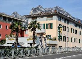Hotel Aurora & Appartamenti 3