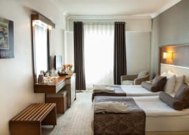 Blanca Hotel 5