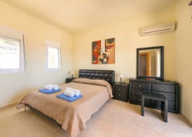 Athoniki Villas 2