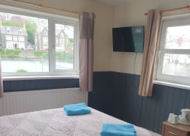 Llwynygog Guest House 4