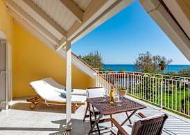 Albouro seafront apartments 2
