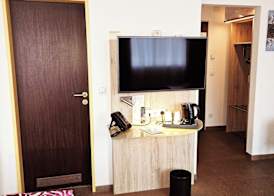 Hotel Edel Weiss 4