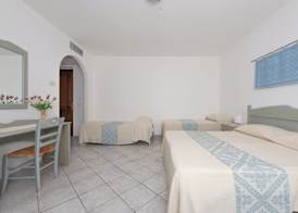 HOTEL BIDERROSA 4