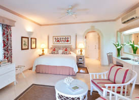 Coral Reef Club 4