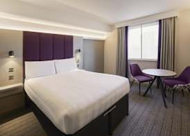 Premier Inn Birmingham Central Hagley Road 5