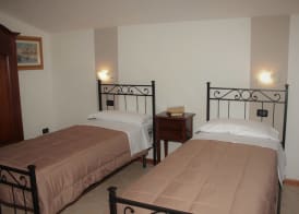 Albergo Navene 4