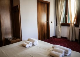 VILLANOVA HOTEL 2