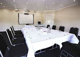 Quality Hotel Melbourne Airport 5