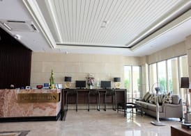 March Hotel 4