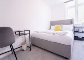 The Woodman Hotel 2