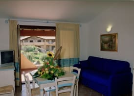 Residence Le Corti Di Marinella 5