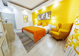 Relax Comfort Suites Hotel 5