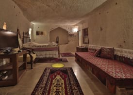 Village Cave House Hotel 5