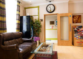 Central Hotel 3