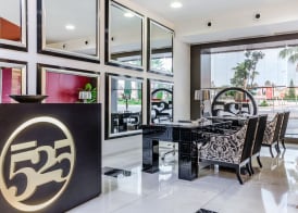Hotel 525 5